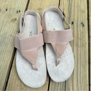 Vionic Danita Strap Sandals Sz 11